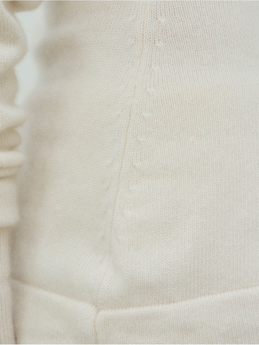 Authentic Vintage CHANEL Cream Collared Button-Front Cardigan with Gold Buttons - Picture 6 of 14